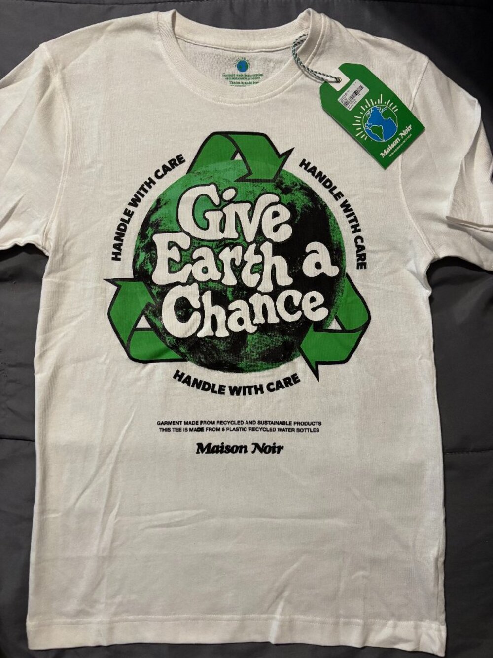 NWT Maison Noir Give Earth a Chance Graphic Tee White Small